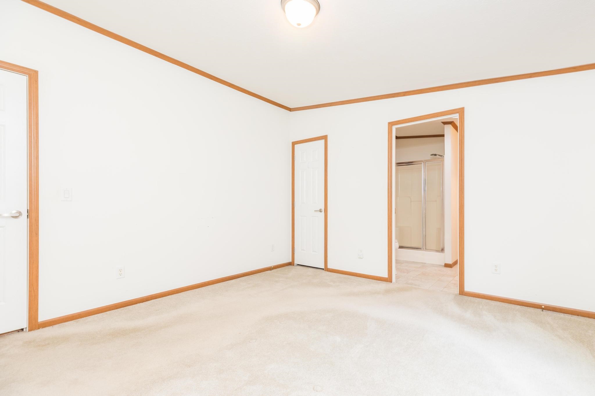 74 Seneca Street Rochester, NH 03867 - Photo 17 of 27