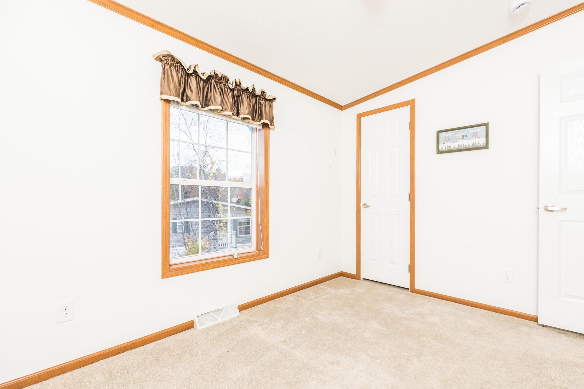 74 Seneca Street Rochester, NH 03867 - Photo 23 of 27