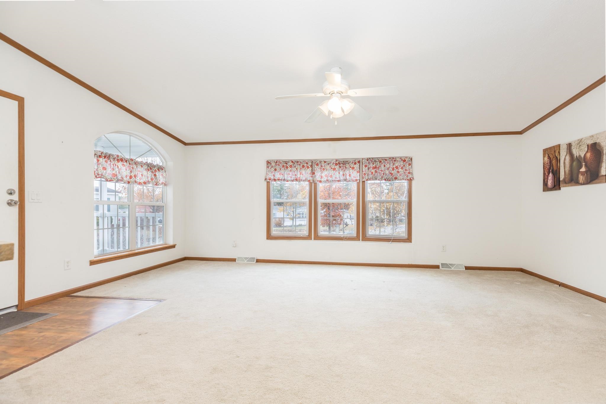 74 Seneca Street Rochester, NH 03867 - Photo 10 of 27