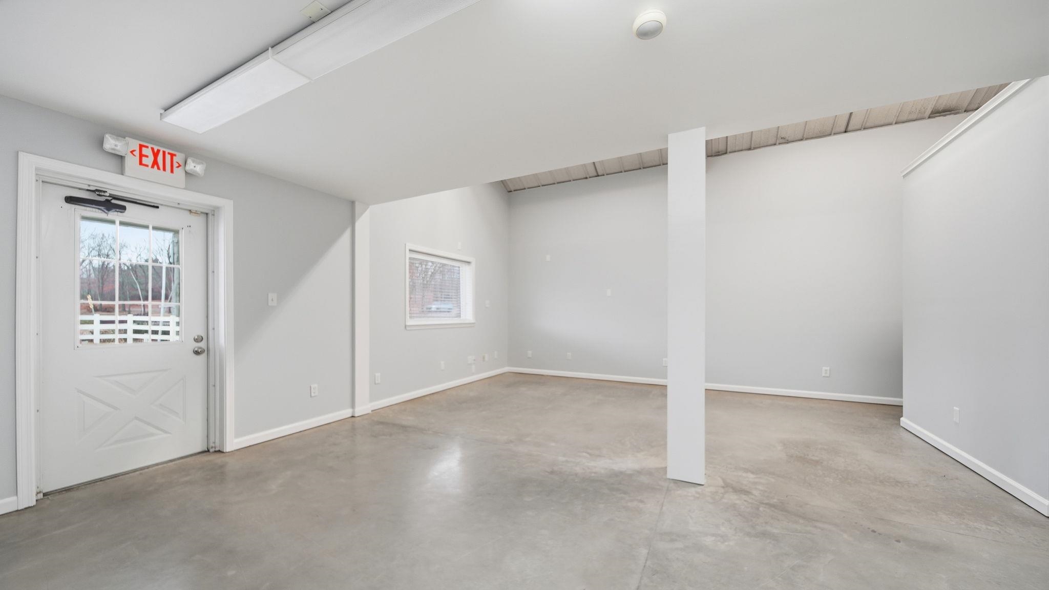 8637 Highway 59 Burlison, TN 38015 - Photo 3 of 37 a view of an empty room