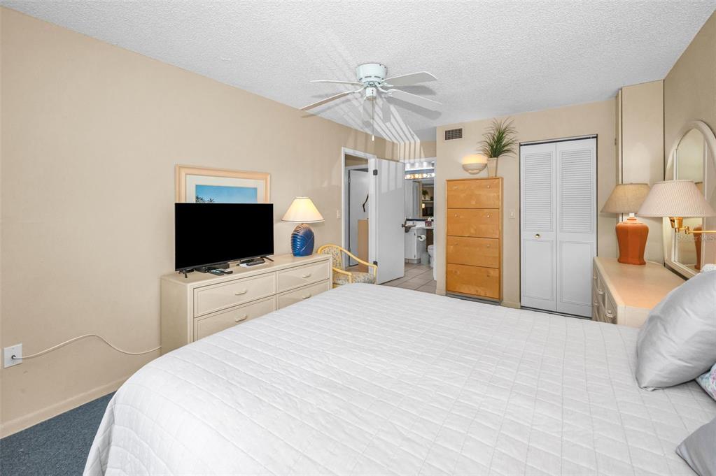 2642 Pine Ridge Way South, Unit D2 Palm Harbor, FL 34684 - Photo 29 of 63