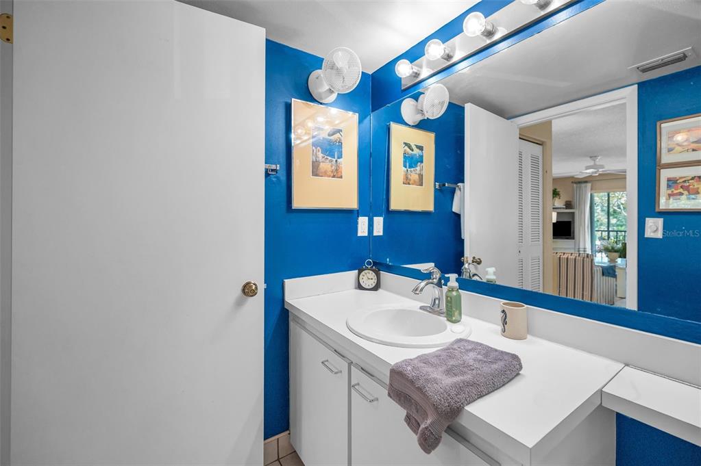 2642 Pine Ridge Way South, Unit D2 Palm Harbor, FL 34684 - Photo 33 of 63