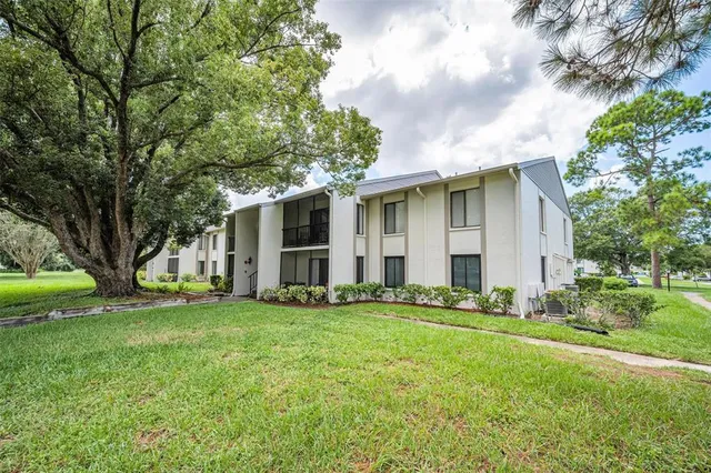 $149,900 | 2642 Pine Ridge Way South, Unit D2, Palm Harbor, FL 34684