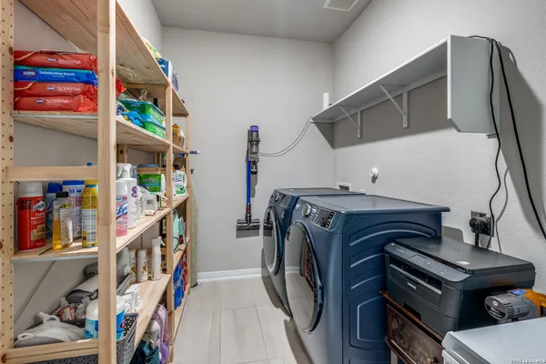 $2,500 | 344 Quinton Bend, Cibolo, TX 78108