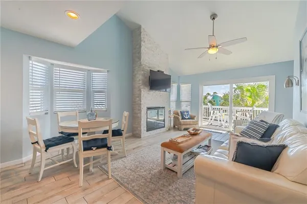 $349,900 | 2292 North Fulton Beach Road, Unit 405, Rockport, TX 78382