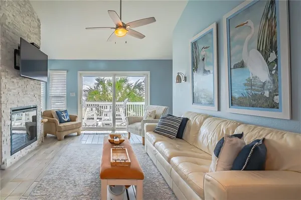 $349,900 | 2292 North Fulton Beach Road, Unit 405, Rockport, TX 78382
