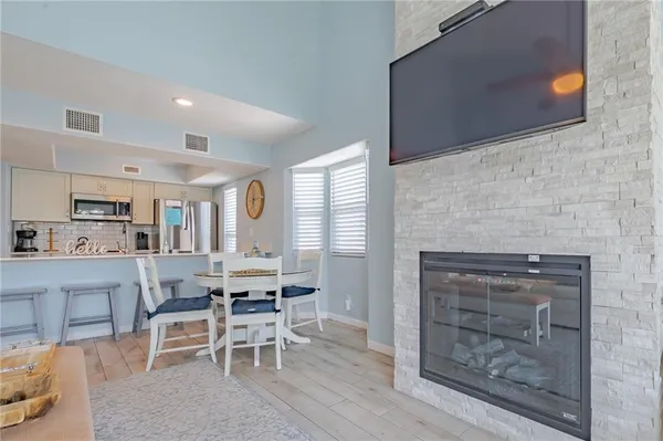 $349,900 | 2292 North Fulton Beach Road, Unit 405, Rockport, TX 78382