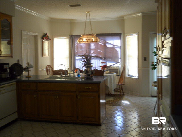 2908 Sowell Road Brewton, AL 36426 - Photo 7 of 18 Dining Area