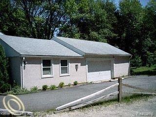 19745 Beverly Road Franklin, MI 48025 - Photo 3 of 21 Beverly 3-Car.jpg
