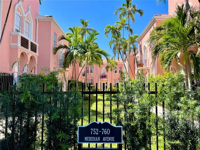 $2,100 | 756 Meridian Avenue, Unit 9, Miami Beach, FL 33139