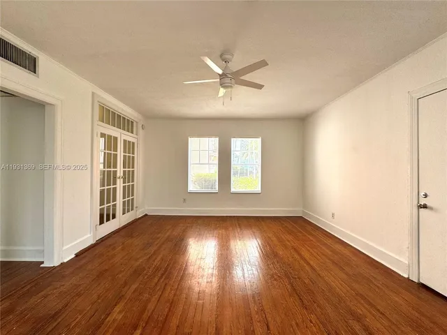 $2,100 | 756 Meridian Avenue, Unit 9, Miami Beach, FL 33139