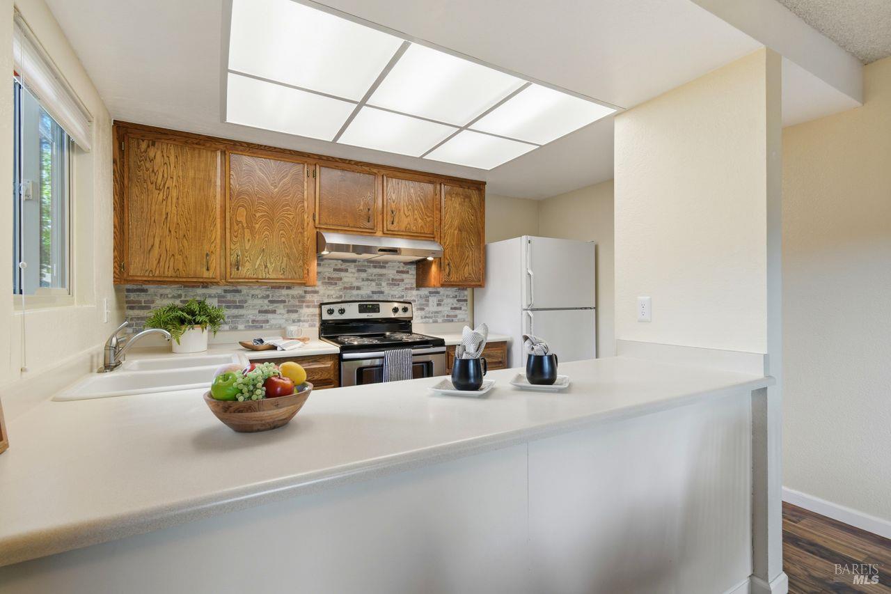 300 Los Alamos Road, Unit 104 Santa Rosa, CA 95409 - Photo 16 of 41