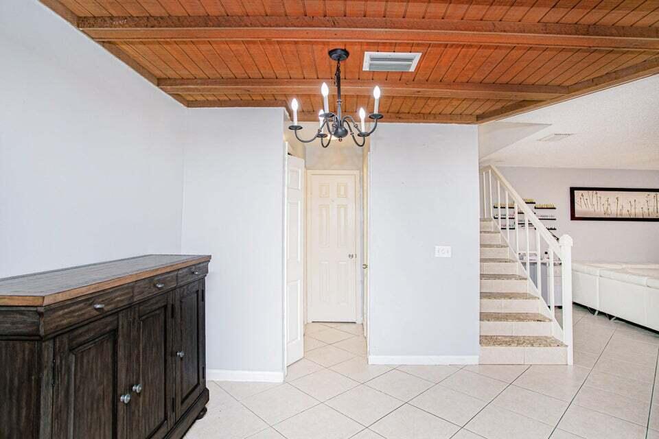 2934 Kirk Road, Unit 37 Lake Worth, FL 33461 - Photo 15 of 30 15