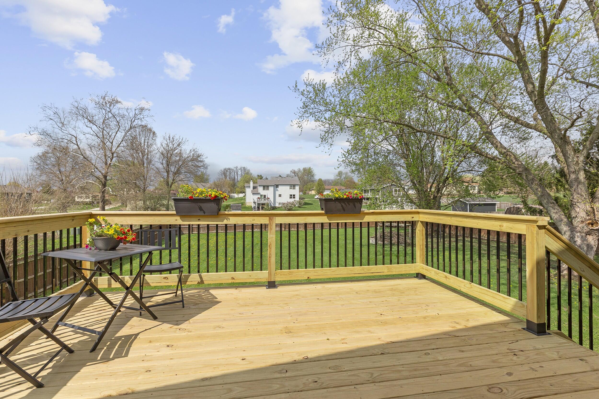 263 West 550 North Valparaiso, IN 46385 - Photo 21 of 23 a view of a chair on the roof deck