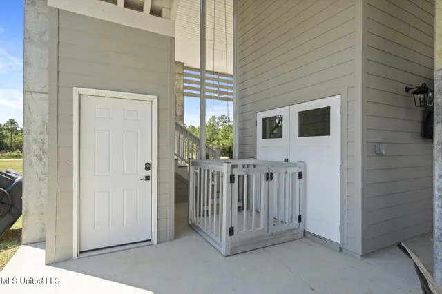 $735,000 | 1322 Enos Street, Diamondhead, MS 39525