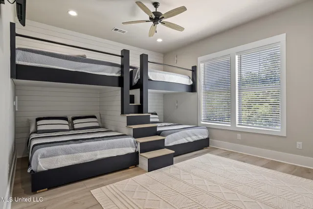 $735,000 | 1322 Enos Street, Diamondhead, MS 39525