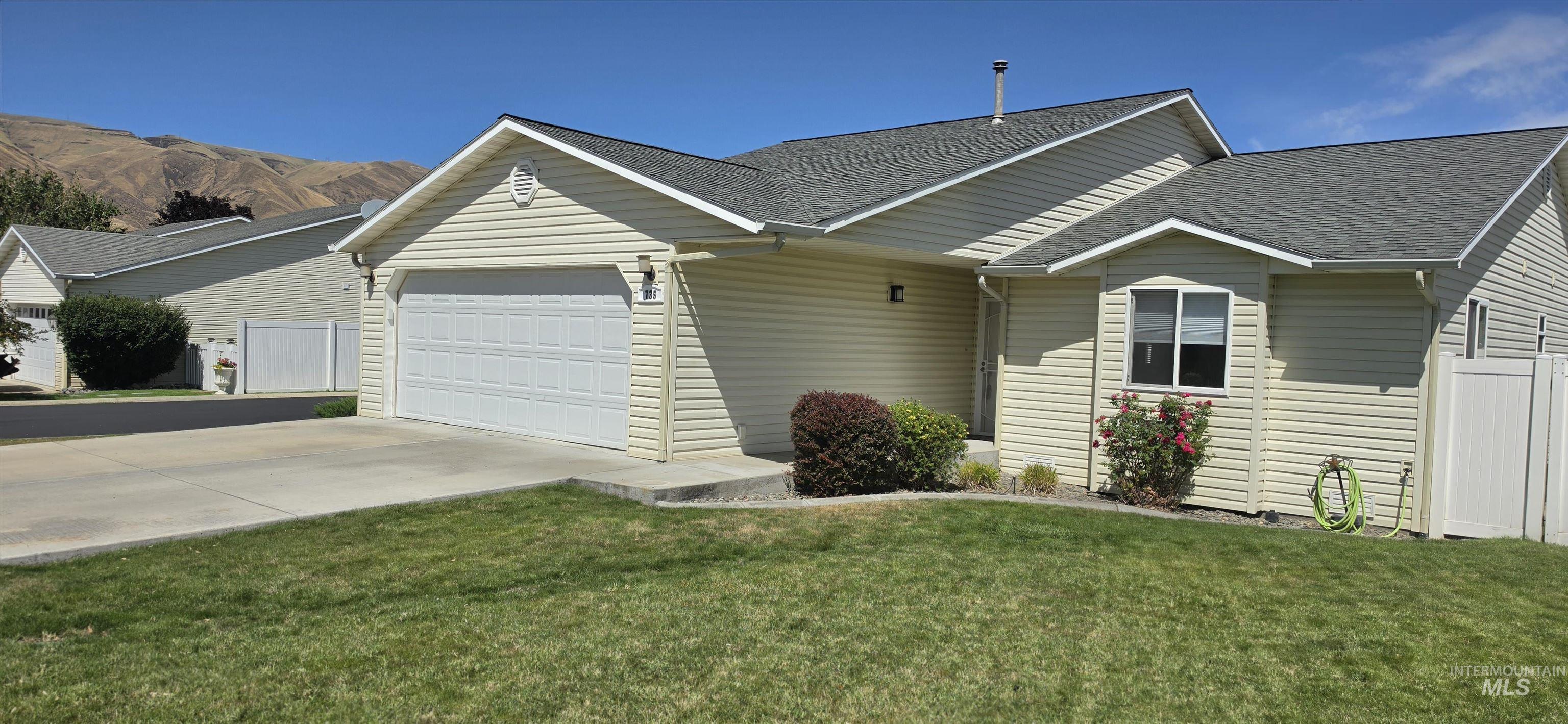 735 16th Street Clarkston, WA 99403 - Photo 1 of 38