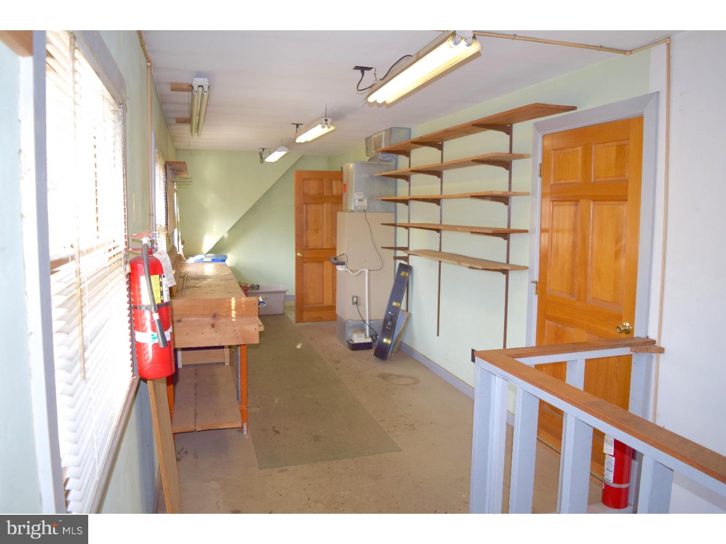 2123 Longview Road Warrington, PA 18976 - Photo 20 of 25 Garage