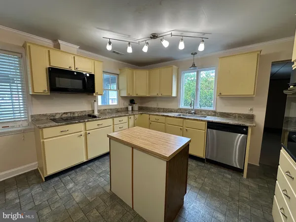 $250,000 | 705 South 2nd Street, Denton, MD 21629