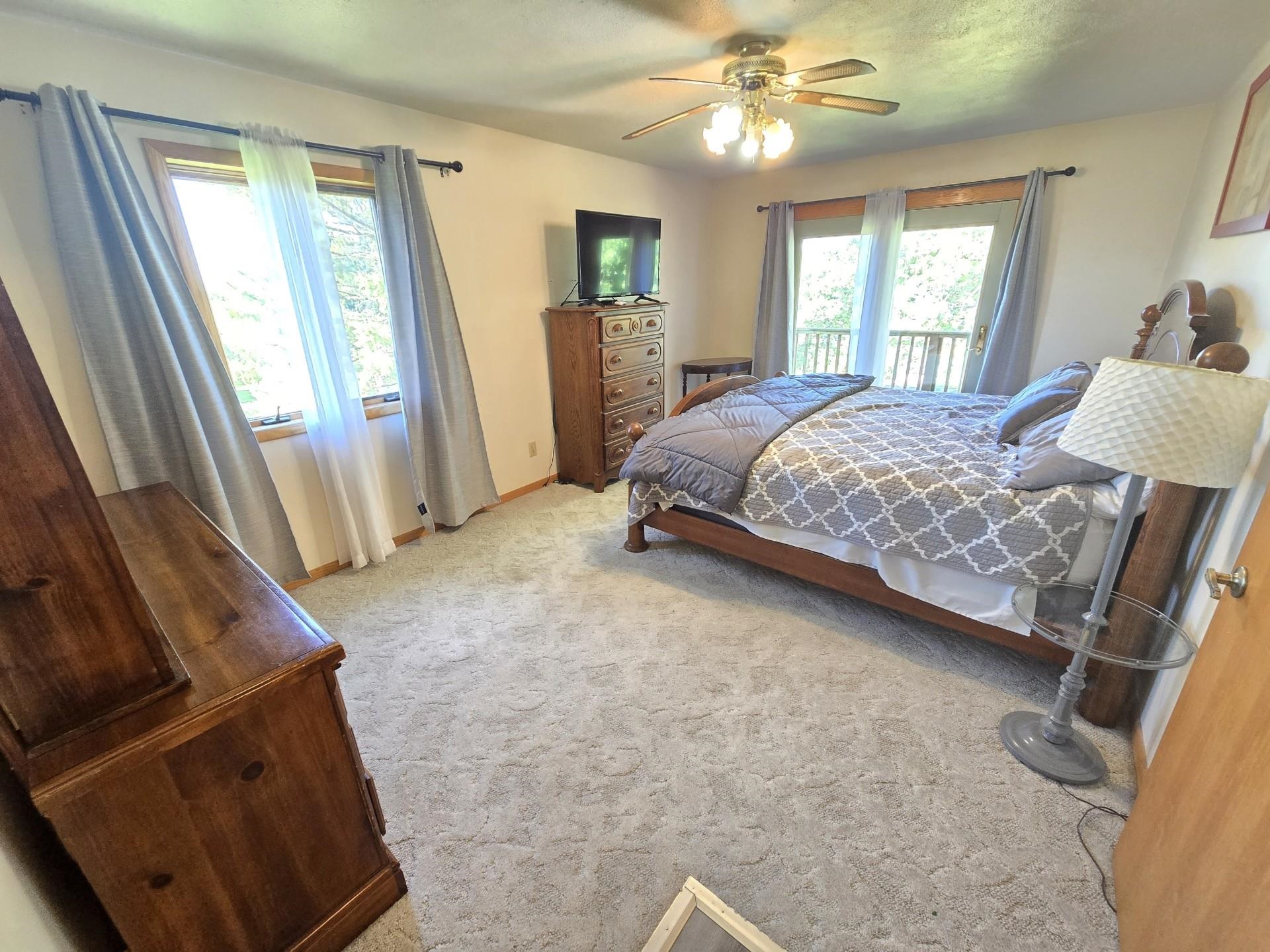 W2102 Highway 44 Markesan, WI 53946 - Photo 12 of 36