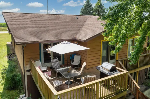 $425,000 | W2102 Highway 44, Markesan, WI 53946
