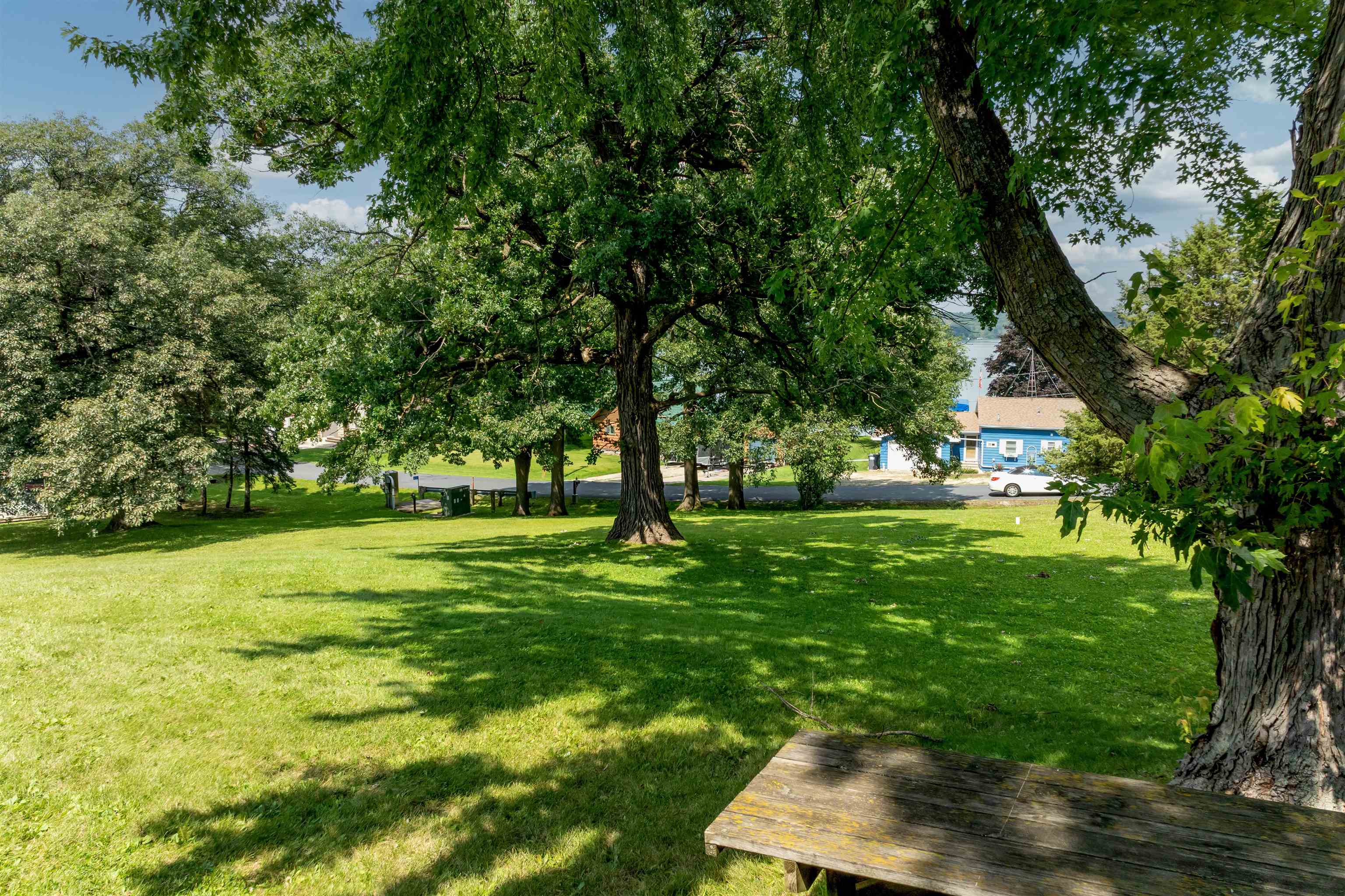 W2102 Highway 44 Markesan, WI 53946 - Photo 33 of 36