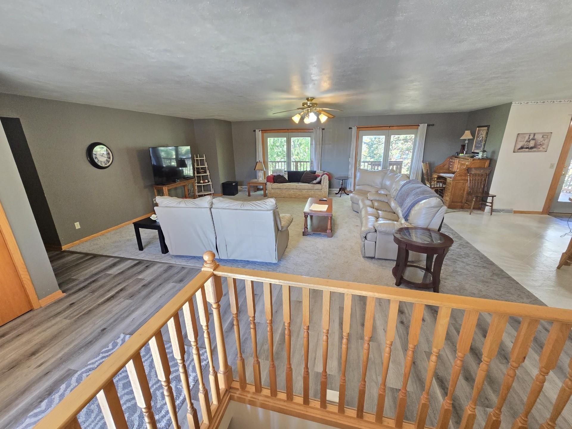 W2102 Highway 44 Markesan, WI 53946 - Photo 10 of 36