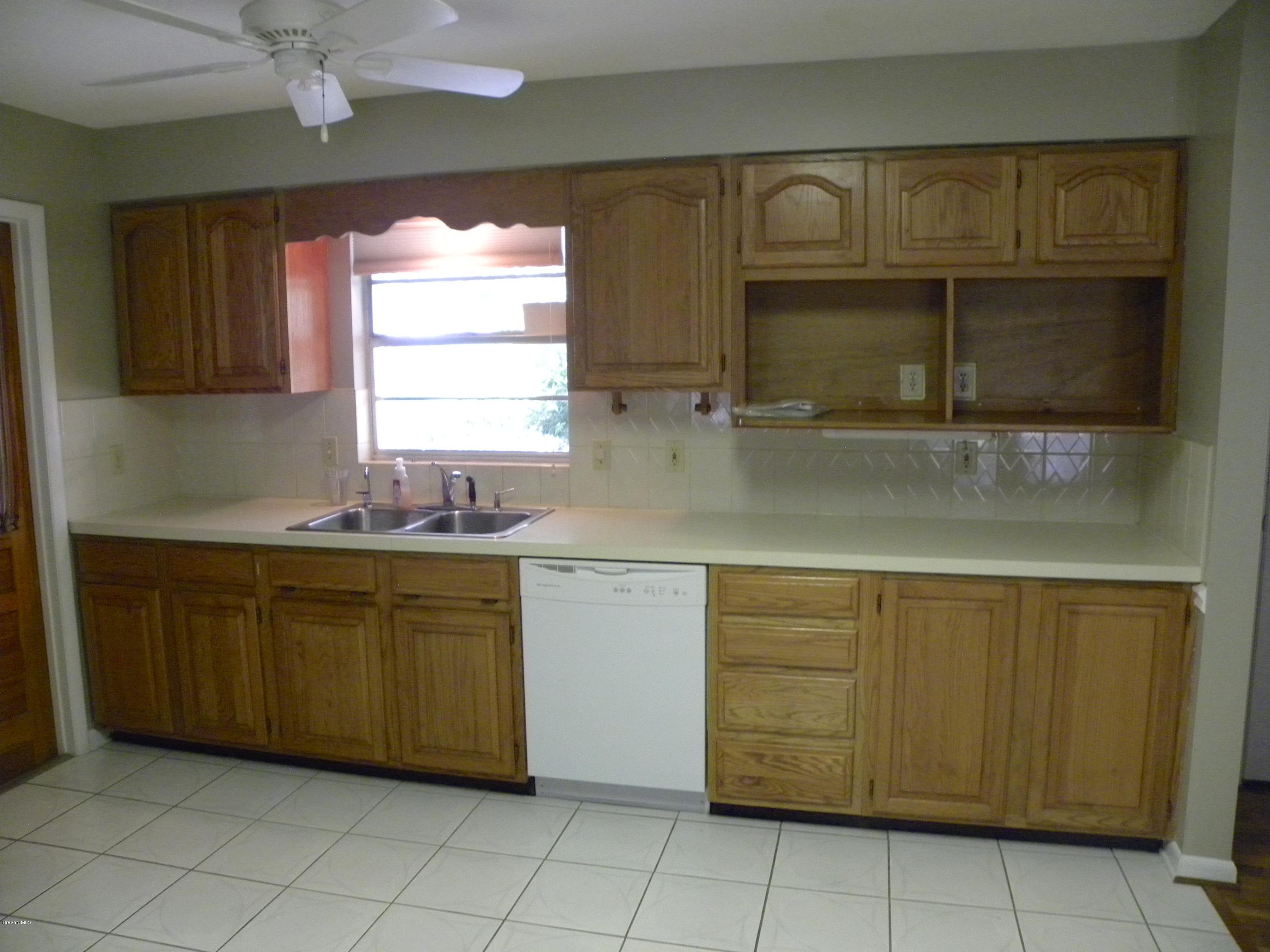 2752 Cherbourg Road Cocoa, FL 32926 - Photo 9 of 21 DSCN7856