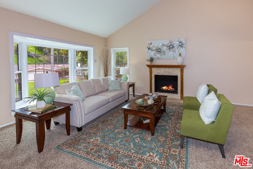 3333 Brace Canyon Road Burbank, CA 91504 - Photo 11 of 25