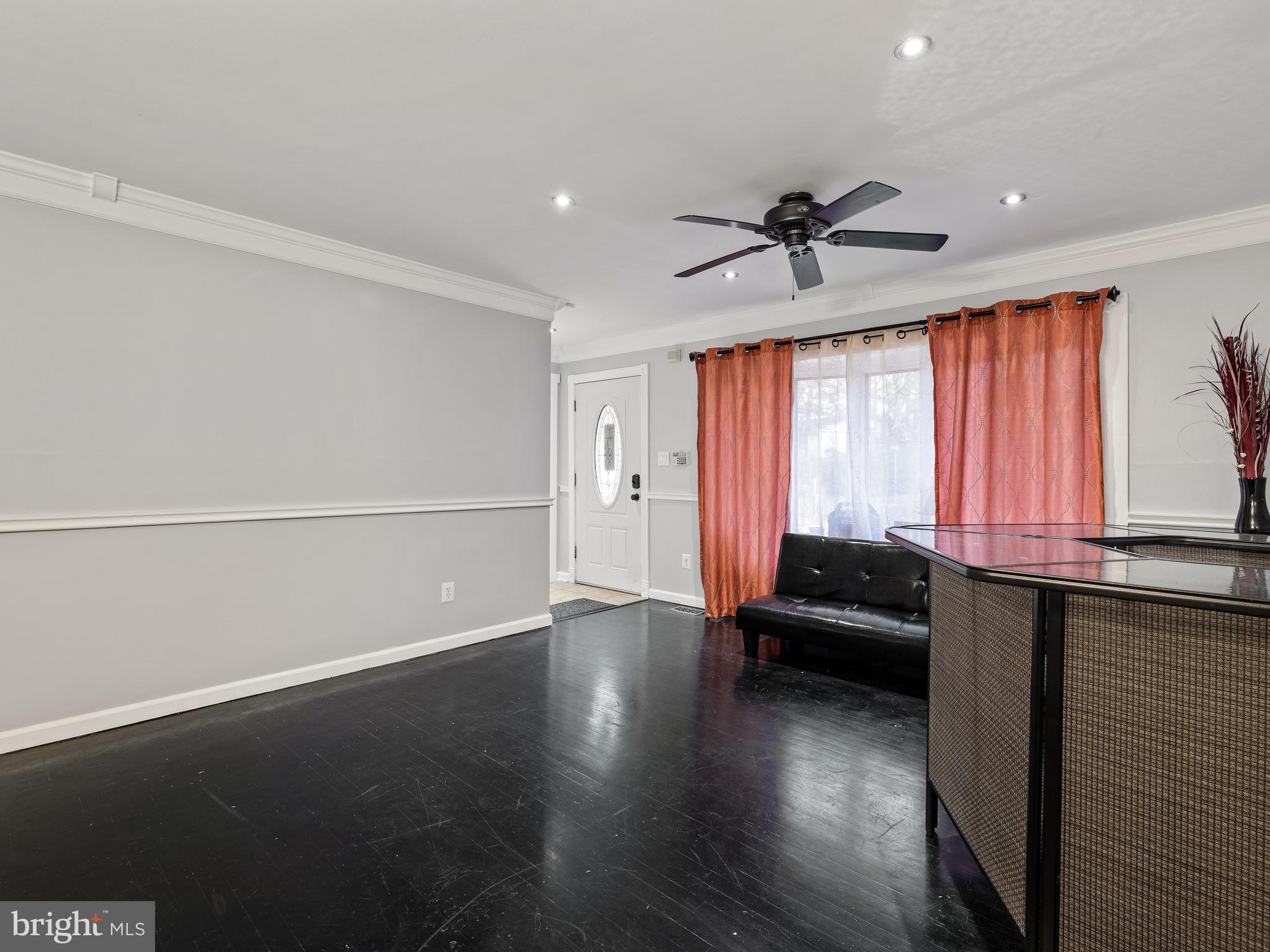 8518 Briarcroft Lane Laurel, MD 20708 - Photo 4 of 30 Gallery Image 4