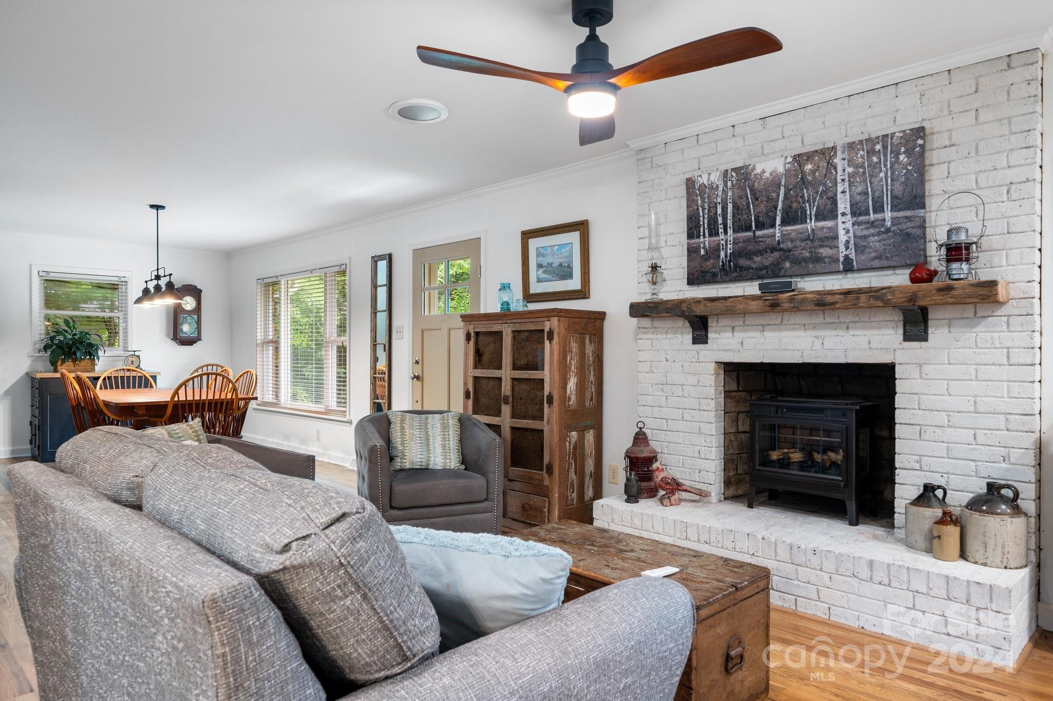 3946 Rockfern Road Charlotte, NC 28217 - Photo 8 of 28 Gallery Image 8