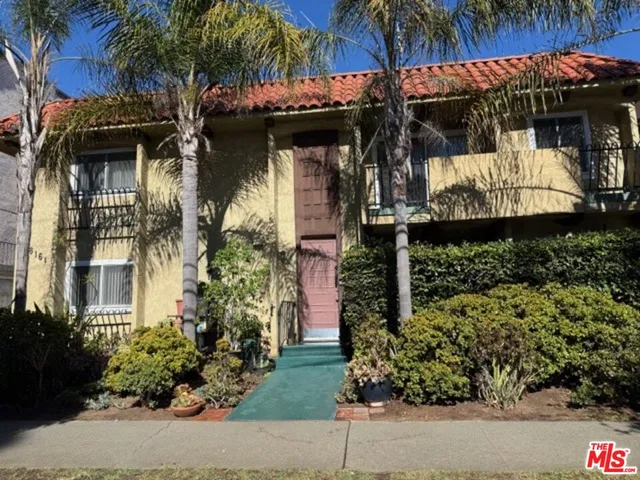 $2,895 | 8161 Manitoba Street, Unit 7, Playa del Rey, CA 90293