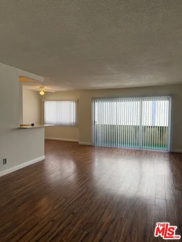 $2,895 | 8161 Manitoba Street, Unit 7, Playa del Rey, CA 90293