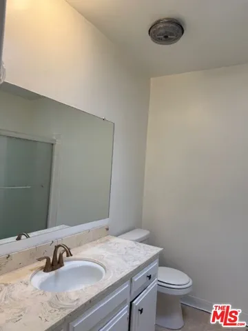 $2,895 | 8161 Manitoba Street, Unit 7, Playa del Rey, CA 90293