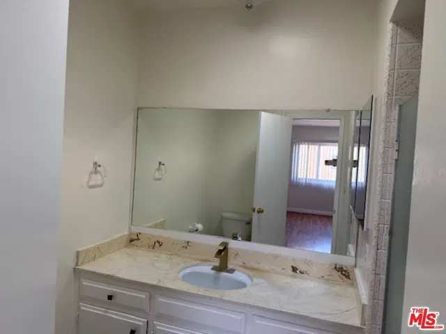 $2,895 | 8161 Manitoba Street, Unit 7, Playa del Rey, CA 90293