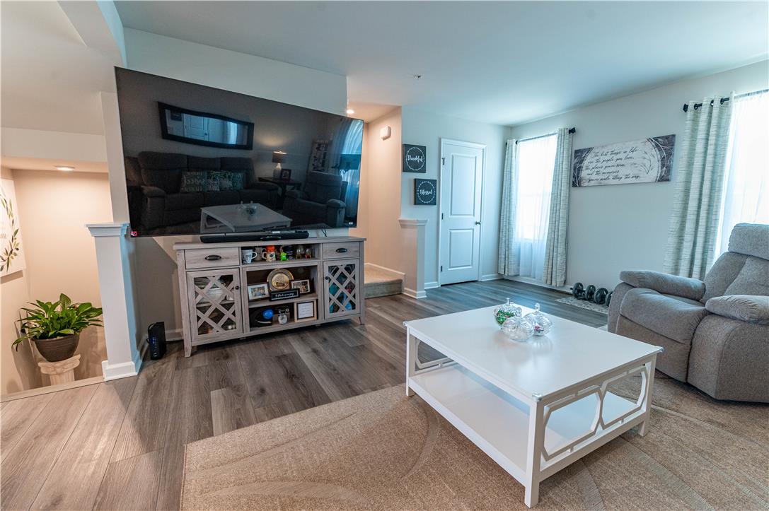 2108 Cross Country Road Northampton, PA 18067 - Photo 7 of 35