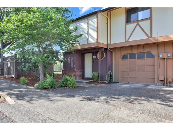 $259,900 | 1253 City View Street, Eugene, OR 97402