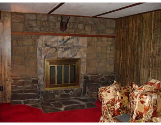 14 Eldorado Road Chelmsford, MA 01824 - Photo 12 of 15 Gallery Image 12