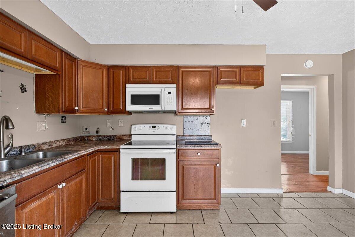 2675 Lake Jericho Road Smithfield, KY 40068 - Photo 12 of 28 08-untitled-8