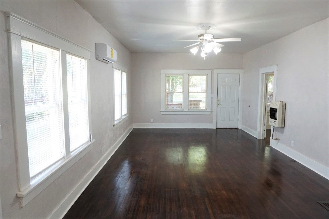 803 Kaw Street Perry, OK 73077 - Photo 2 of 36 Gallery Image 2
