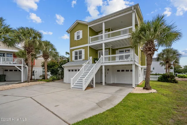 $1,499,000 | 130 Heather Lane, Kure Beach, NC 28449