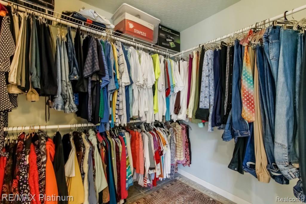 9033 Riverside Drive Brighton, MI 48116 - Photo 48 of 90 033-Walk_In_Closet-1933189-medium.jpg
