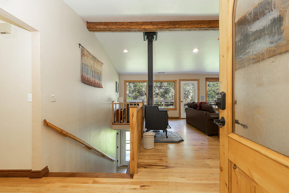 11926 Galice Road Merlin, OR 97532 - Photo 7 of 61 7