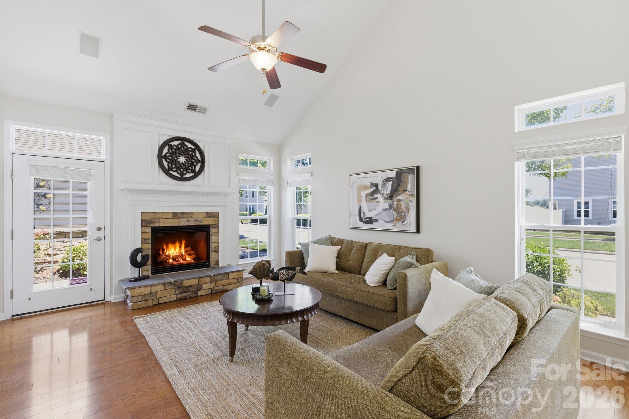 8304 Viewpoint Lane Cornelius, NC 28031 - Photo 5 of 16
