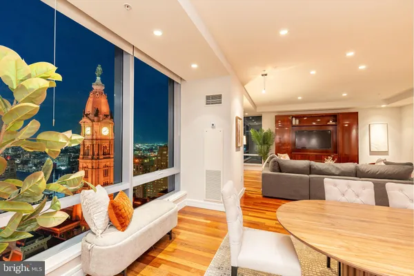 $1,725,000 | 1414 South Penn Square, Unit 34CDE, Philadelphia, PA 19102