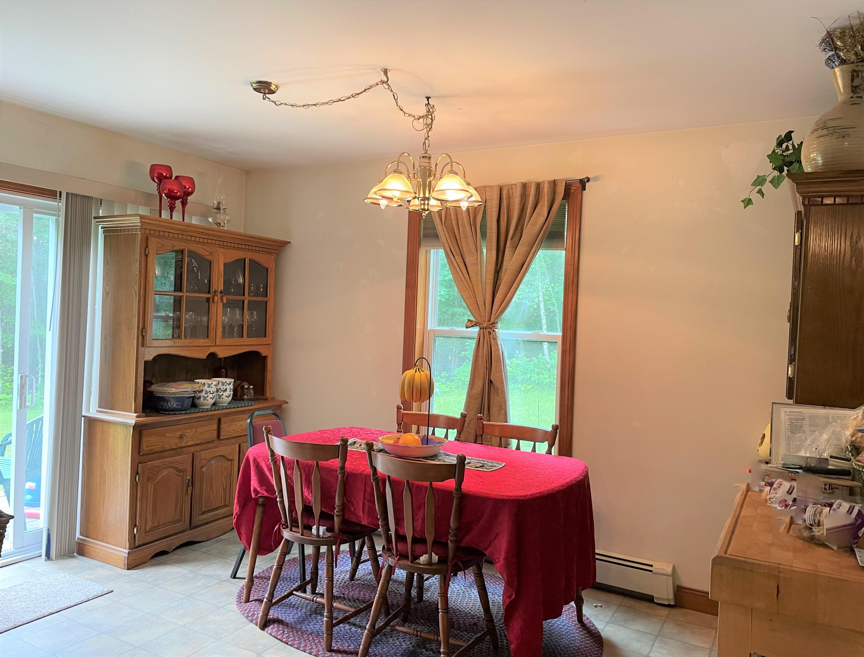 9 Cohen Road Nobleboro, ME 04555 - Photo 22 of 43 Dining area