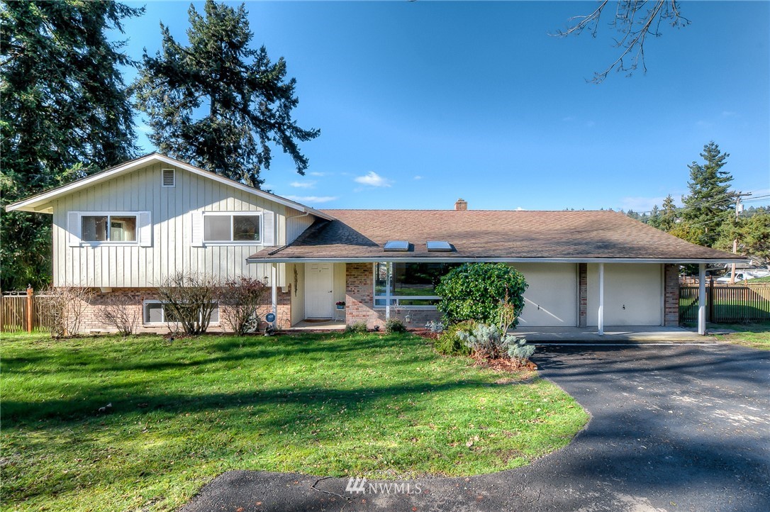 17901 Riviera Place Southwest Normandy Park, WA 98166 - Photo 1 of 24 Gallery Image 1