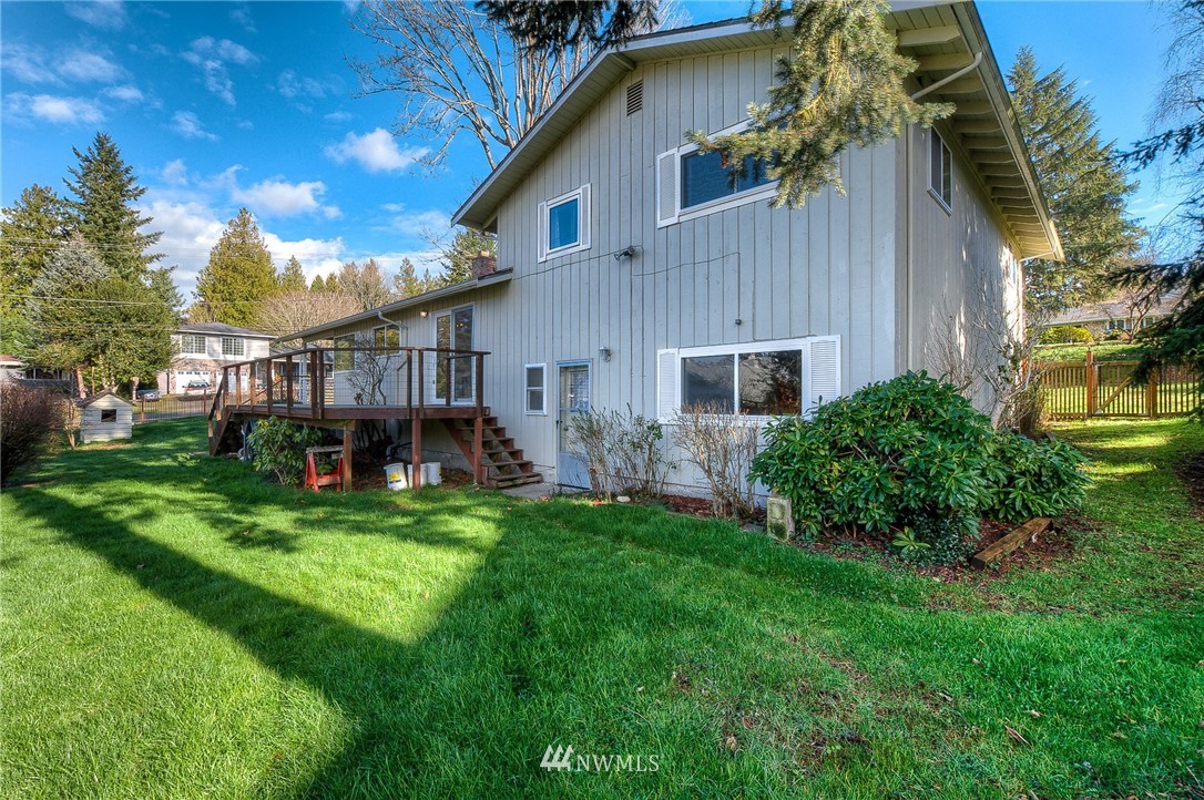 17901 Riviera Place Southwest Normandy Park, WA 98166 - Photo 20 of 24 Gallery Image 20