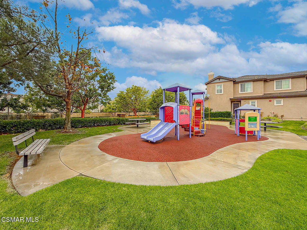 6838 Simmons Way Moorpark, CA 93021 - Photo 44 of 45