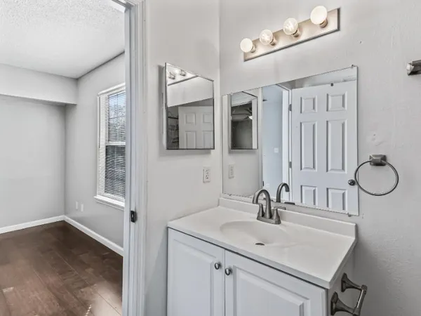 $2,000 | 3612 Cagney Drive, Tallahassee, FL 32309